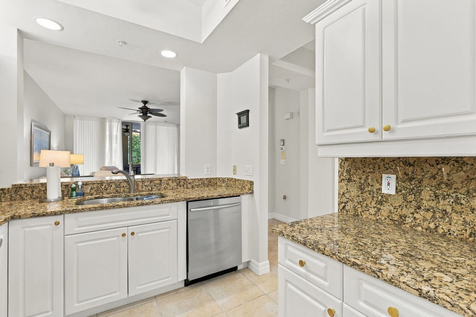 Building Photo - 401 Bayfront Pl