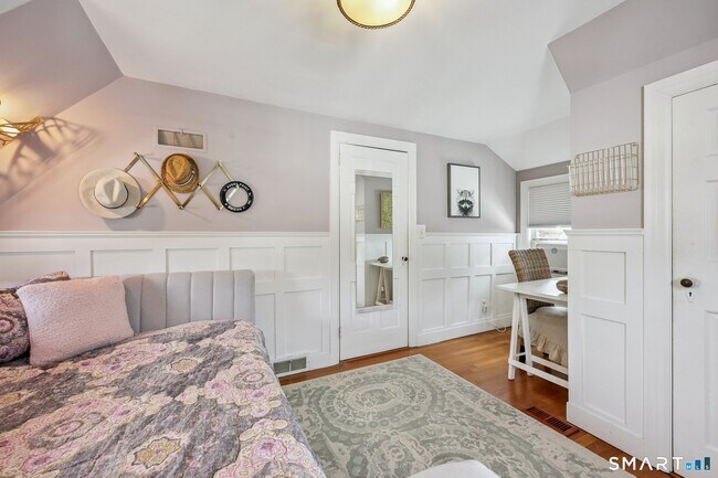 Building Photo - 899 Ocean Ave