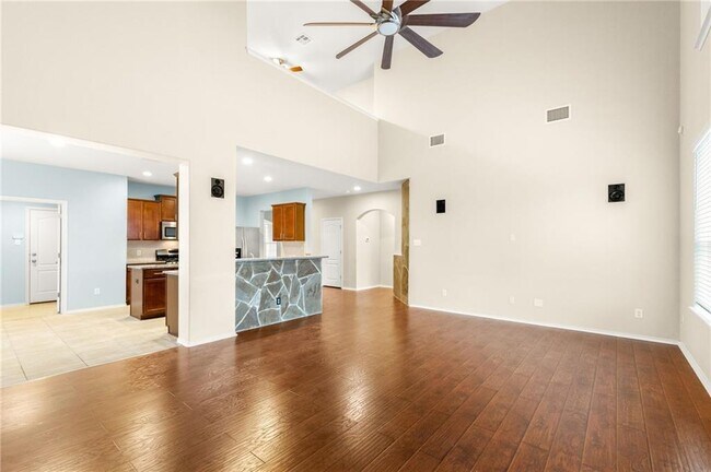 Building Photo - 506 Bluehaw Dr