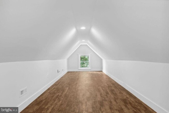 Building Photo - 1524 W Street SE Unit