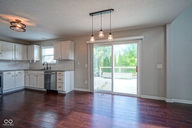 Building Photo - 4018 Ivory Ct
