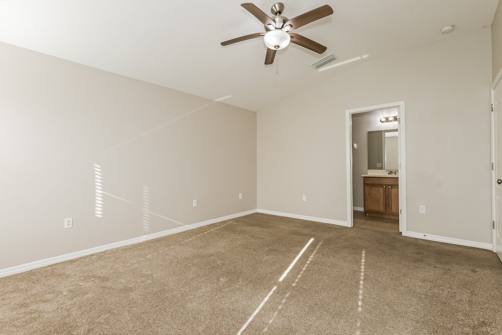 Building Photo - 7331 Lumber Port Dr