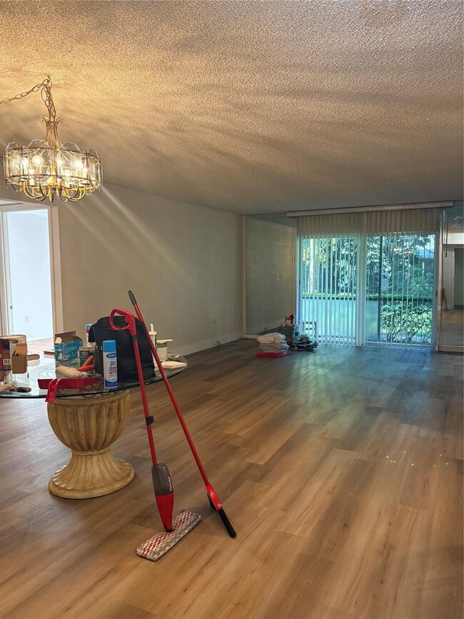 Building Photo - 8280 SW 24th St