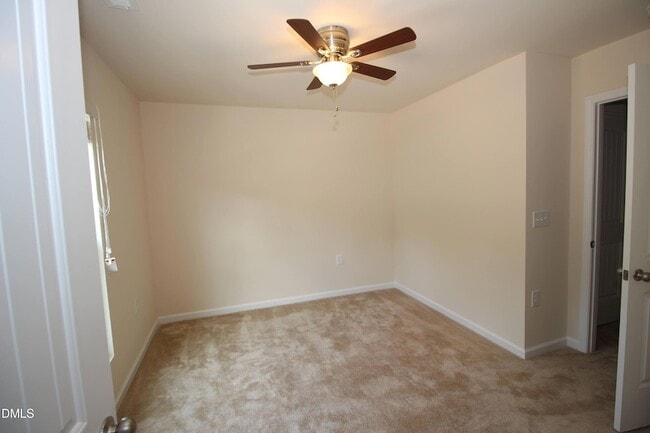Building Photo - 1212 Nightshade Dr