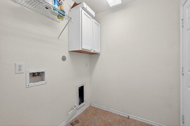 Building Photo - 20114 Larkspur Landing