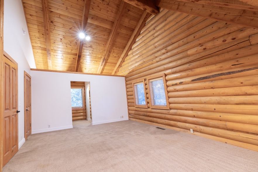 Building Photo - 1311 Canyon Creek Dr