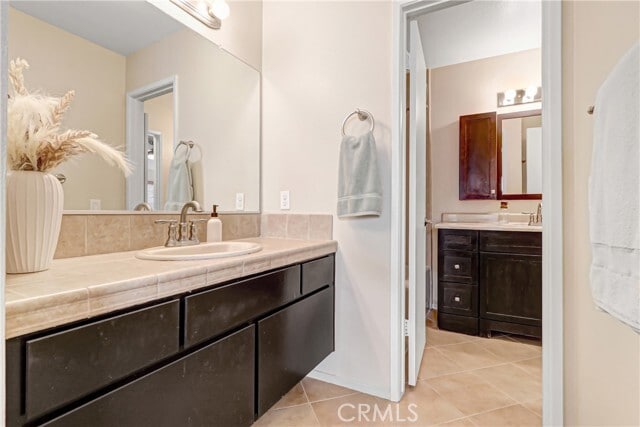 Building Photo - 9849 Allesandro Ct