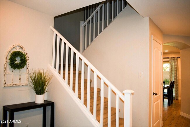 Building Photo - 28324 N 25th Ave