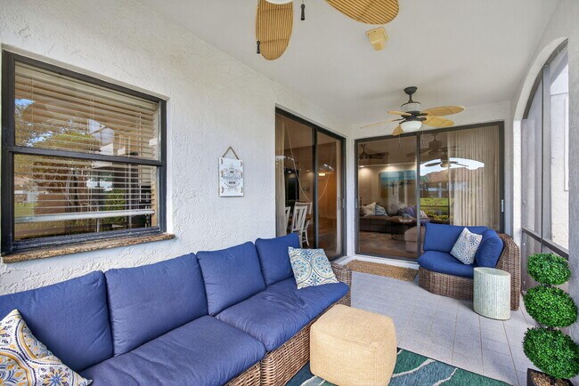 Building Photo - 16100 W Bay Dr