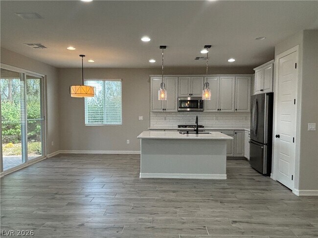 Building Photo - 5636 Justin Robert St