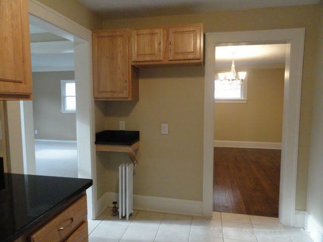 Building Photo - 4 Bed - 1.5 Bath Colonial for Rent in Shaker Heights | Beautiful Updates!