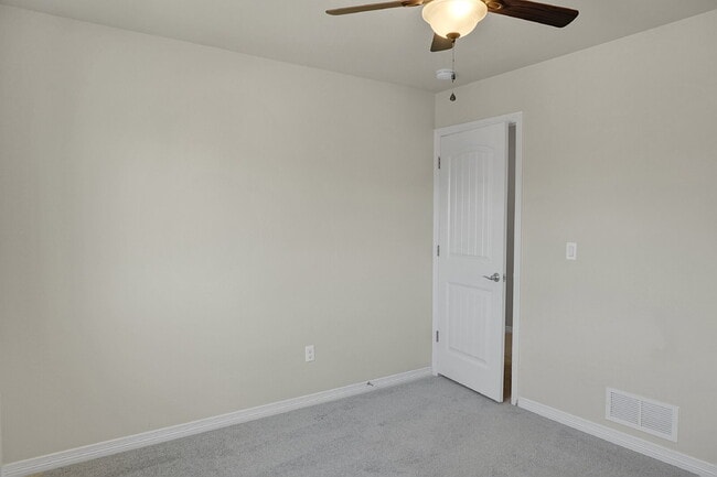 Building Photo - $2,195.95 - 3 Bed, 2.5 Bath Home in Colorado Springs with Fenced Yard and In-Unit Laundry!