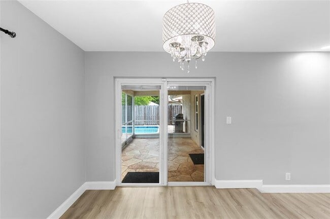 Building Photo - 4112 NW 78th Ln
