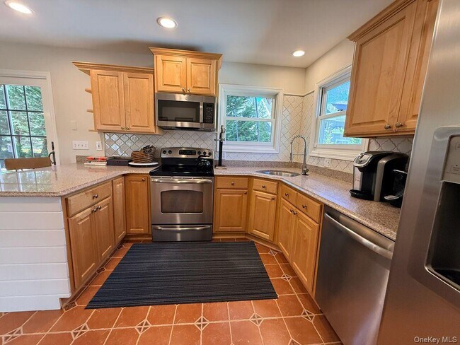 Building Photo - 58 Ocean Ave