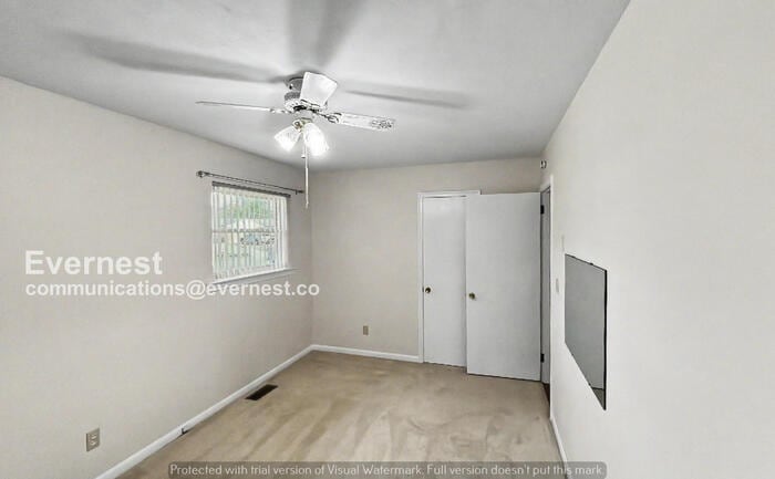 Building Photo - 331 Serena Dr