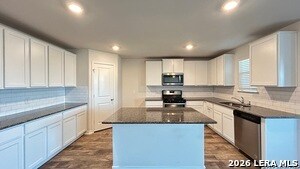 Building Photo - 6518 Hoffman Pln