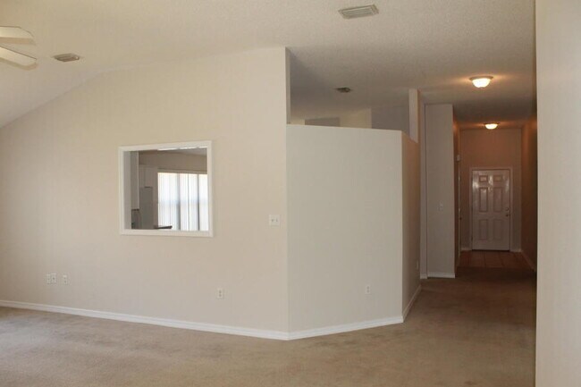 Building Photo - 1606 Trent St