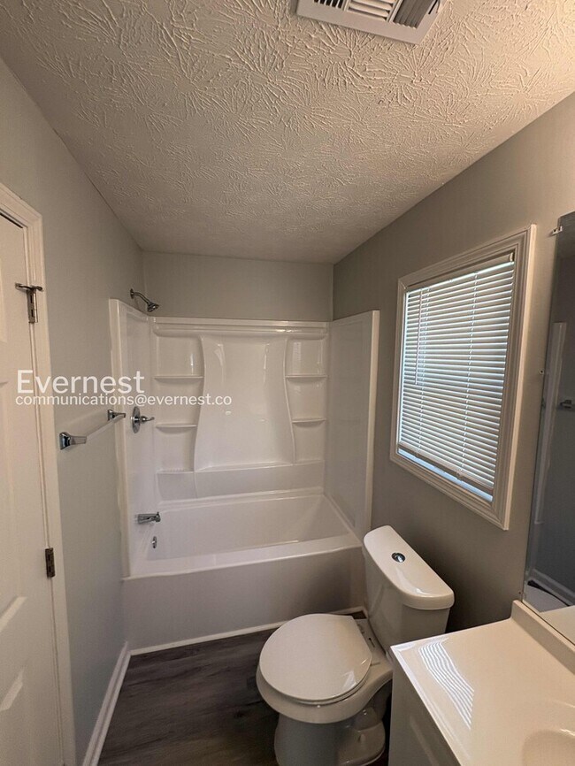 Building Photo - 1236 Claywill Cir