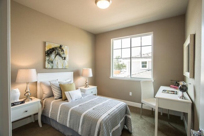 Building Photo - 6462 Almaden Rd