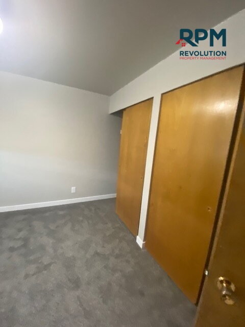 Building Photo - Charming 2-Bed in Washington Terrace