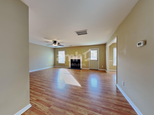 Building Photo - 836 Willow Bay Dr