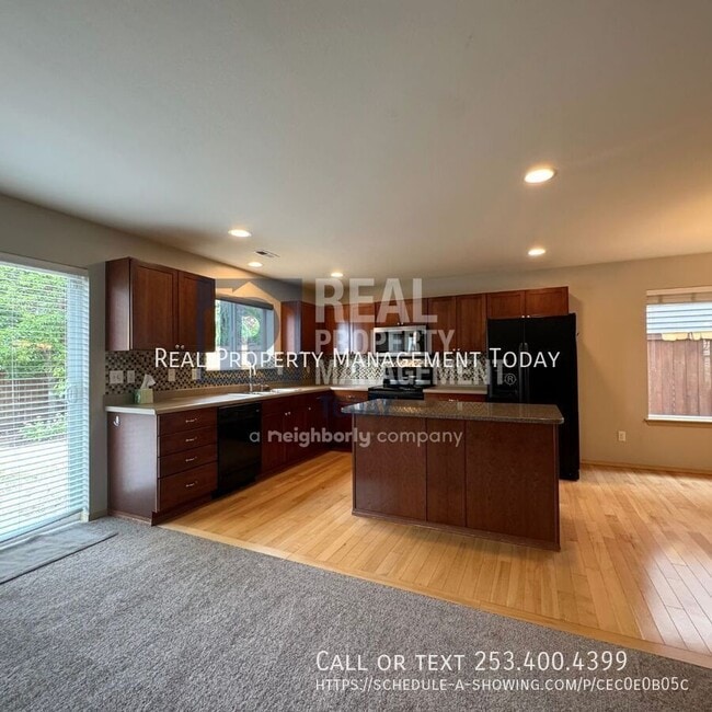 Building Photo - 9911 198th Ave Ct E