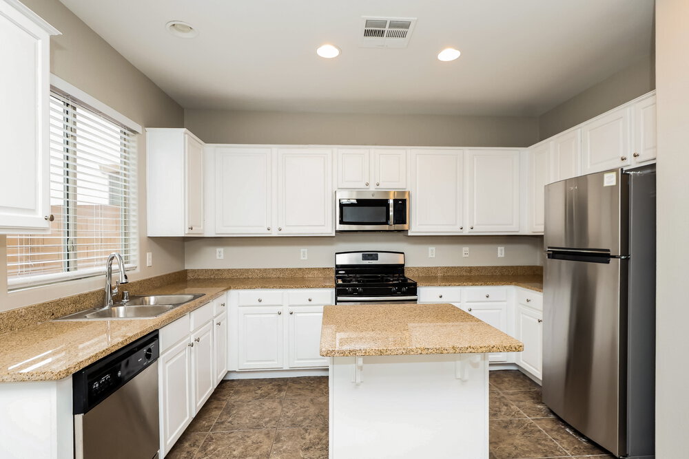 Building Photo - 604 Sumatra Pl