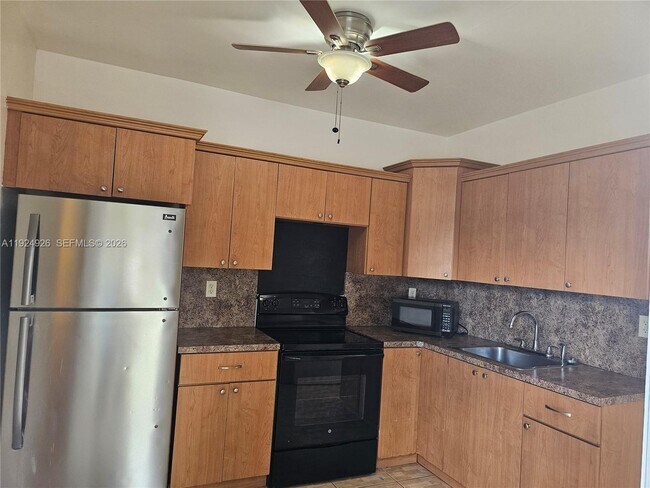 Building Photo - 150 NW 122nd St