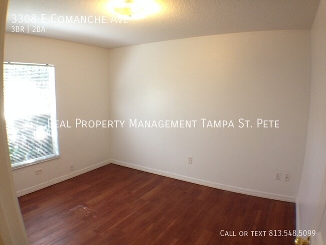 Building Photo - 3308 E Comanche Ave