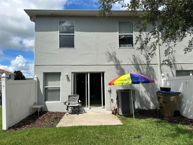 Building Photo - 2510 Hassonite St