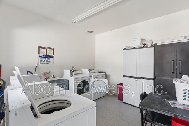 Building Photo - 1255-1275 Williams Way