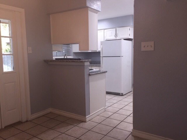 Building Photo - 4821 Westside Ln