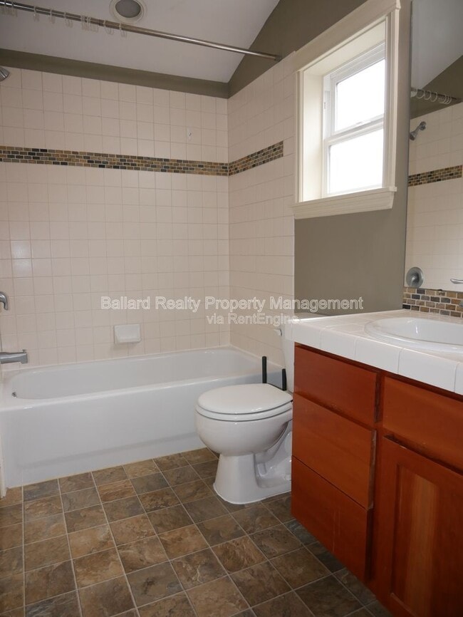 Building Photo - 1415 NW 61st St