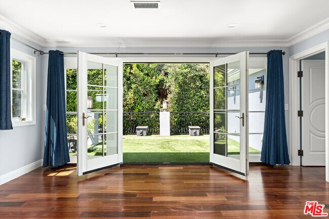 Building Photo - 1357 Schuyler Rd