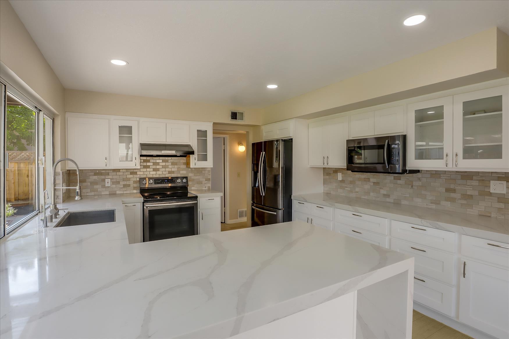 Building Photo - 2916 Biddleford Dr