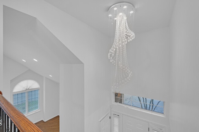 Building Photo - 141 Manchester Ct