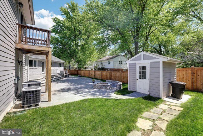 Building Photo - 5400 Williamsburg Blvd