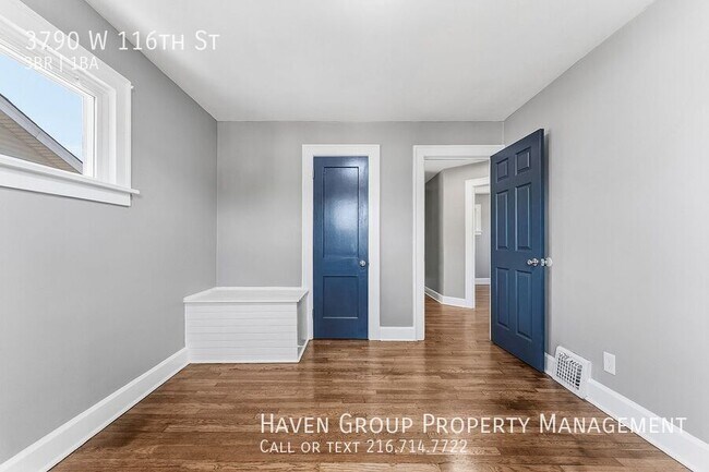 Building Photo - 3790 W 116th St