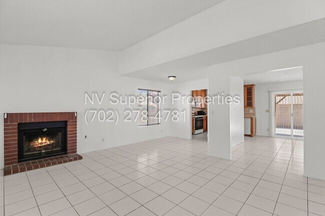 Building Photo - SW!! Spring Valley!! Single Story!!! Covered Patio!!! Fire Place!! Pet Friendly!!! Community Park...