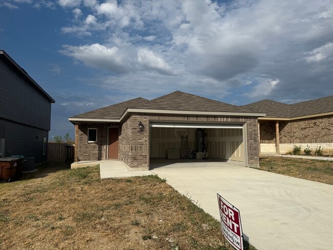 Building Photo - 3321 Muenster Ave