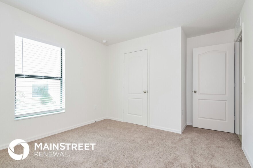 Building Photo - 8512 Silverbell Loop