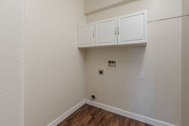 Building Photo - 2805 Tree Swallow Cir