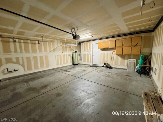 Building Photo - 5204 Iron Crossing Ave