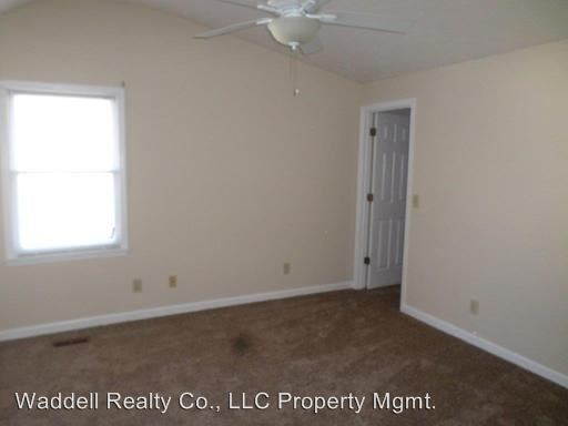 Building Photo - 6052 Bear Creek Ct