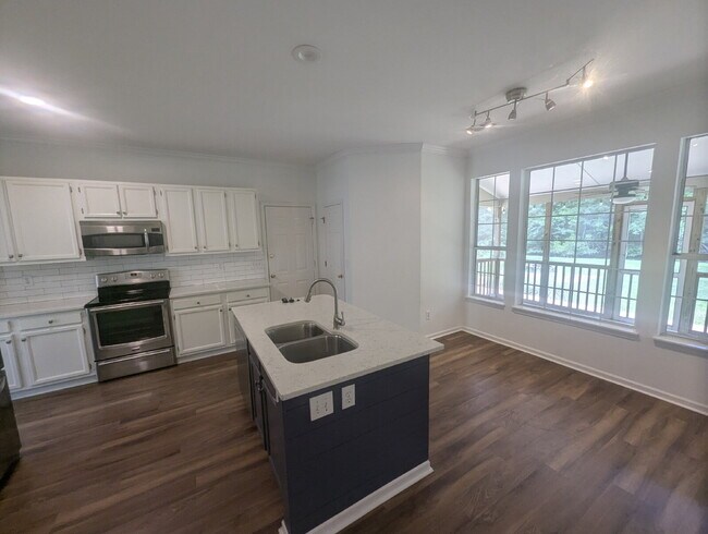 Building Photo - 4BD Brickyard Plantation Home for Lease - Mt. Pleasant