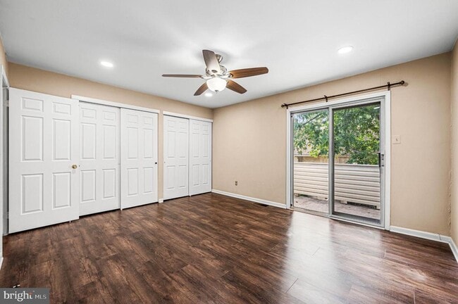 Building Photo - 358 New Market Ct