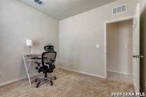 Building Photo - 13923 Knob Crk