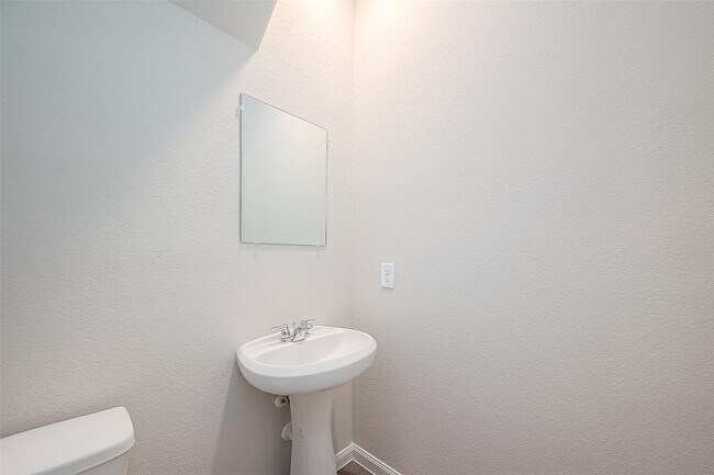 Building Photo - 2373 Tavo Trails Dr