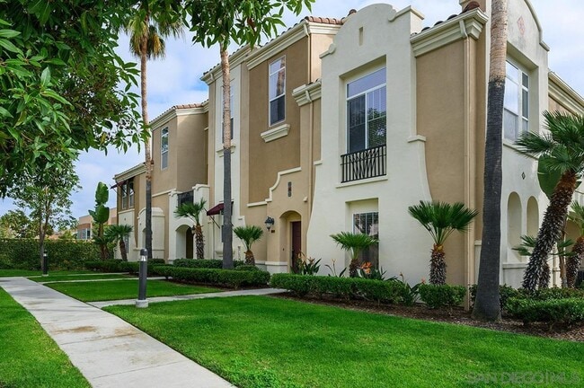 Primary Photo - Gorgeous Townhome in Liberty Station!