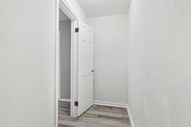 Building Photo - 9805 Walnut St